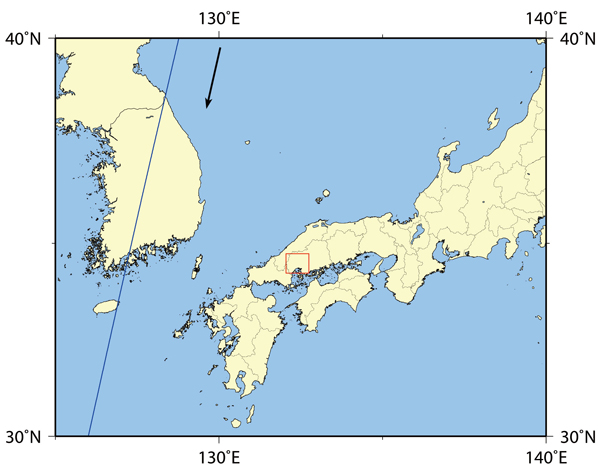 図1:「だいち2号」搭載PALSAR-2による2014年8月22日12時52分頃の観測範囲 (赤枠、広島県広島市) と「だいち2号」の軌道 (青線) 