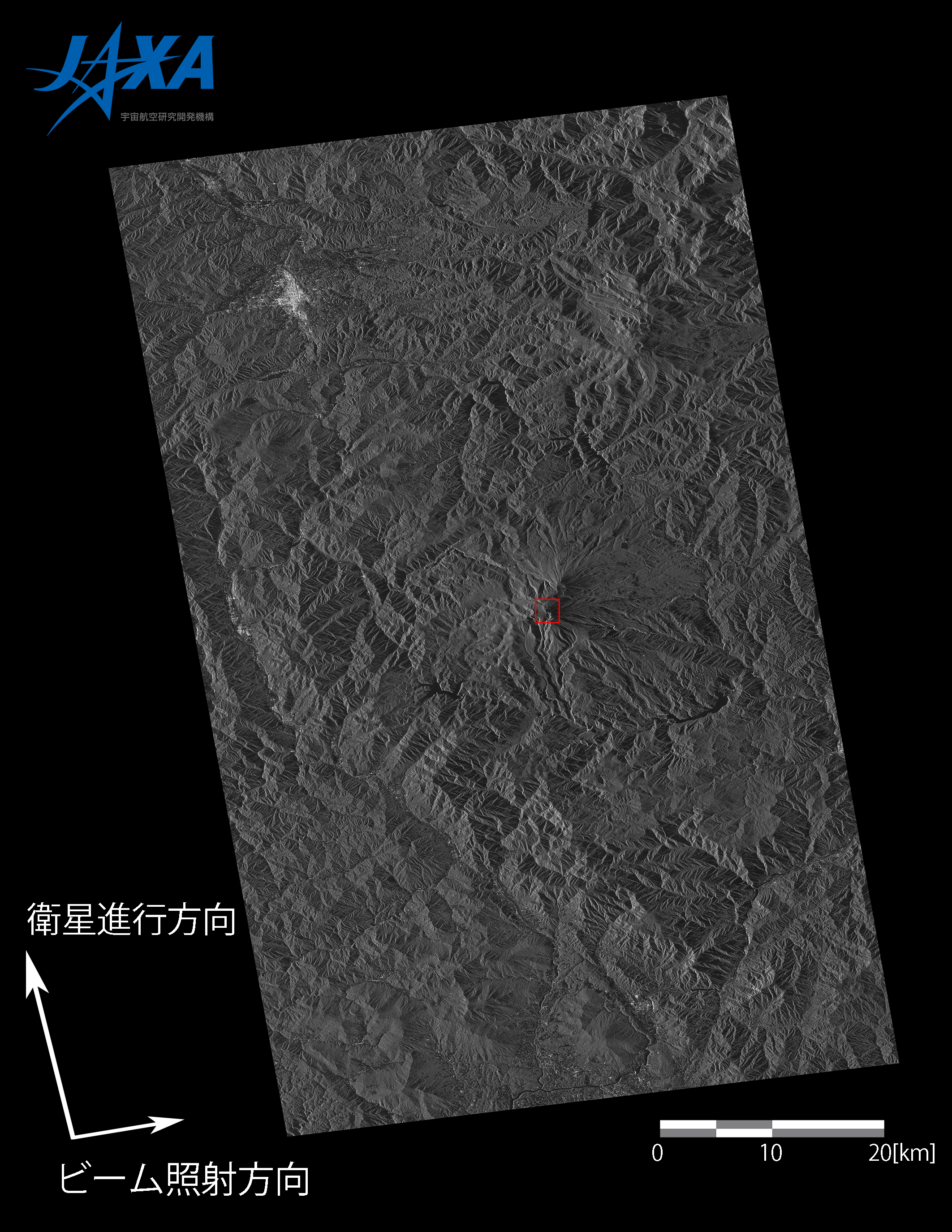 図2: 2014年9月29日23時59分頃に御嶽山付近を観測したPALSAR-2の高分解能[3m]モード (1偏波) の（入射角46°）画像。画像中央部に御嶽山。