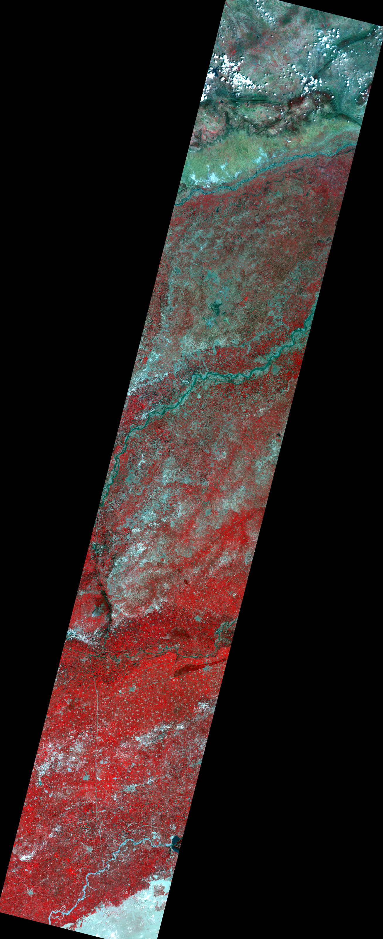 Fig.1(right, False color): AVNIR-2 images with 0.0 degree pointing angle acquired at 14:53 on September 30, 2010 (JST).