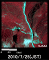 陸域観測技術衛星「だいち」搭載センサ、アブニール・ツーで観測された土石流の発生したブータンWangdue Phodrang県南西部付近の拡大(それぞれ3km四方、2010年7月25日観測)