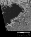 陸域観測技術衛星「だいち」搭載センサLバンド合成開口レーダ(PALSAR；パルサー)観測の地震前(2011/02/19)と地震後(2011/04/06)によるコヒーレンス画像より東京湾付近拡大図