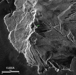 鹿児島県口永良部島新岳噴火後のPALSAR-2画像