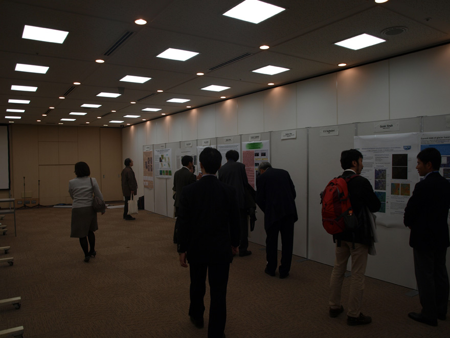 the 4th Joint PI Symposium, DAY2, Poster Session at Room 301/302
