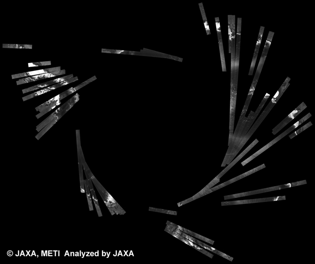 Fig. 4: PALSAR 500m Browse Mosaic (FBS/HH) of ANTARCTICA for cycle37 (Jul. 31, 2010 ~ Sep. 14, 2010).