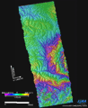 陸域観測技術衛星「だいち」(ALOS)搭載のLバンド合成開口レーダ(PALSAR；パルサー)による平成20年6月11日観測の中国四川省大地震被災地域、地震前と地震後を比較した差分干渉画像で変動が大きかった箇所(図1白枠内)の拡大図(南北200km×東西75km)