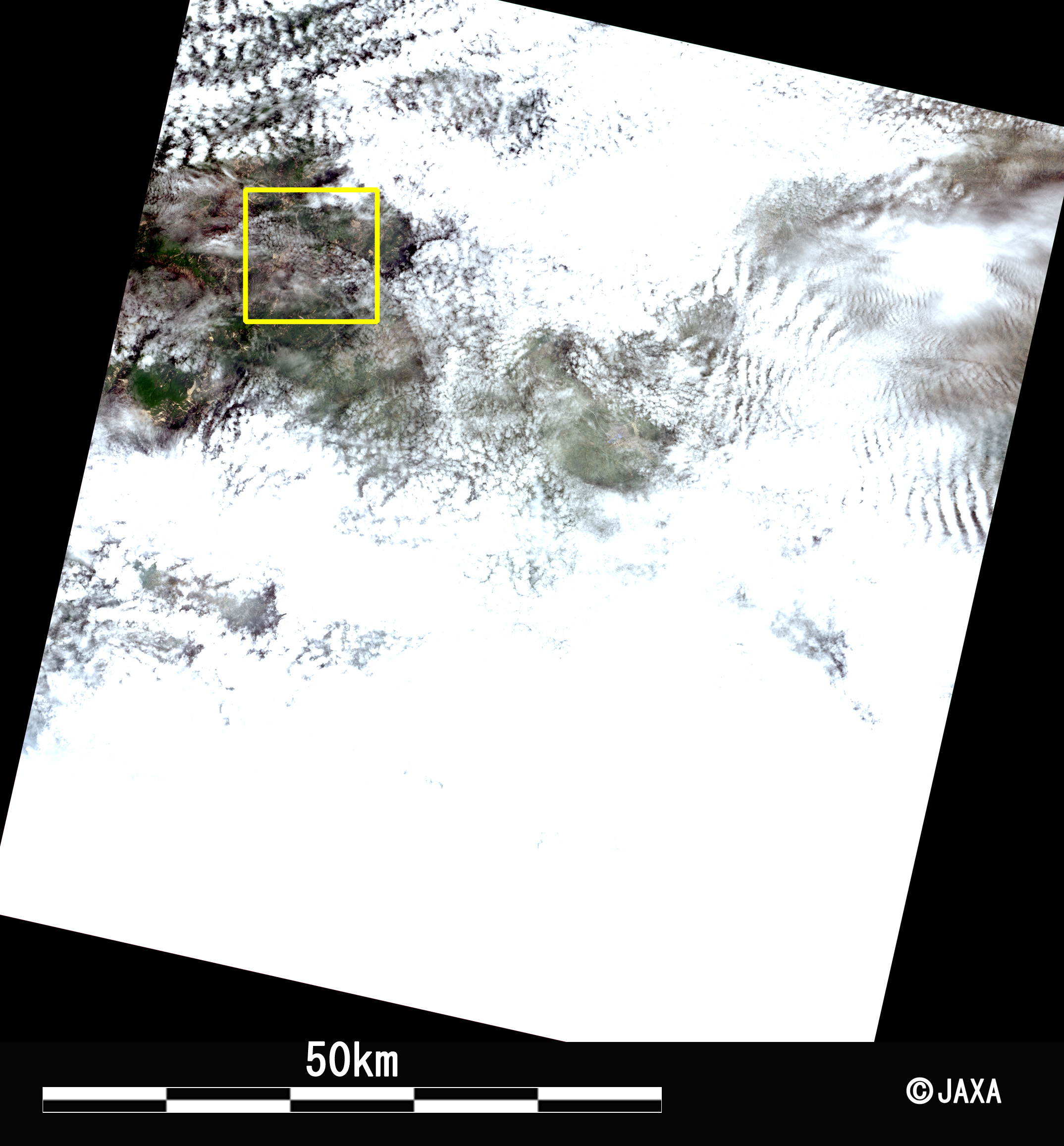 図1:2008年5月30日に取得したAVNIR-2画像(R,G,B=バンド3, 2, 1でカラー合成, 黄色枠は図2のおよその範囲)