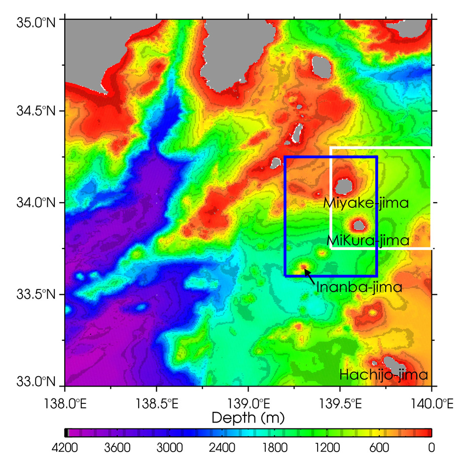図4: 図3の赤枠で囲った領域での海底地形