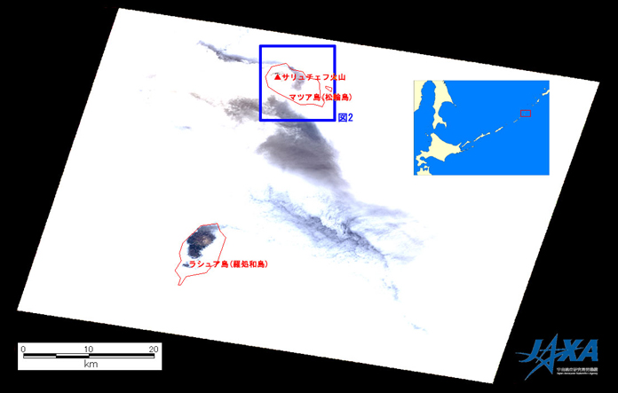 図1:2009年6月17日午前9時46分頃に陸域観測技術衛星「だいち」(ALOS)搭載の高性能可視近赤外放射計2型(アブニール・ツー)により観測された千島列島マツア島サリュチェフ火山付近の画像全体(青枠は図2の範囲)