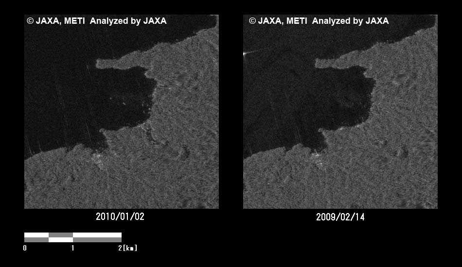 図3: 陸域観測技術衛星「だいち」(ALOS)搭載の陸域観測技術衛星「だいち」(ALOS)搭載のLバンド合成開口レーダ(PALSAR；パルサー)により観測されバナナル海岸周辺の拡大図、左：災害後(2010年1月2日)、右：災害前(2009年2月14日)