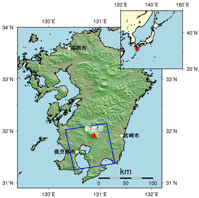 図1:陸域観測技術衛星「だいち」(ALOS)搭載Lバンド合成開口レーダ(PALSAR；パルサー)によるPALSARによる2011年2月20日の観測位置(数値標高データはSRTM3を使用)、青枠は図2で示すPALSAR観測領域を表します。