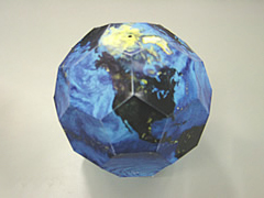 サッカーボール型地球儀ペーパークラフト