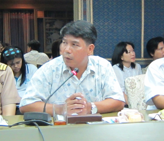 Introduction of Fishing Data collection and Fishery Conservation activities in Thailand (Mr. Paitoon Puewkhao, DOF)