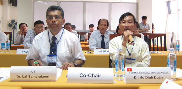 Co-chairs, Dr. Lal Salamakoon, Director of AIT/GIC and Dr. Ho Dinh Duan, Ho Chi Minh City Institute of Physics, Vietnam. Dr. Duan