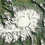 チリ南部アラウカニアの火山と氷河