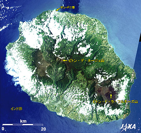 レユニオン島の全景