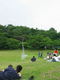 ロケット打上げ