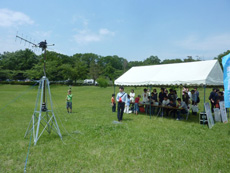 衛星ビーコンの受信実験（東京電機大学）